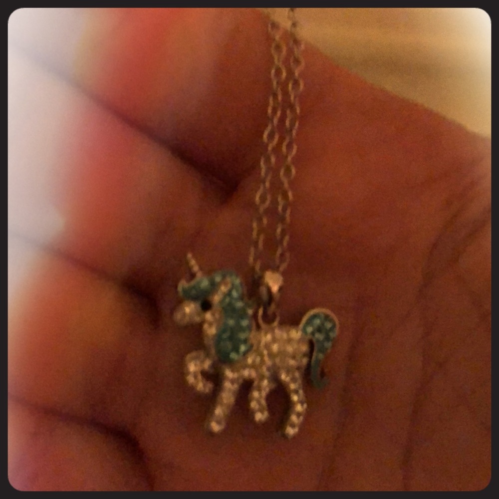 JoJo Siwa Claires necklace❤️💗💖